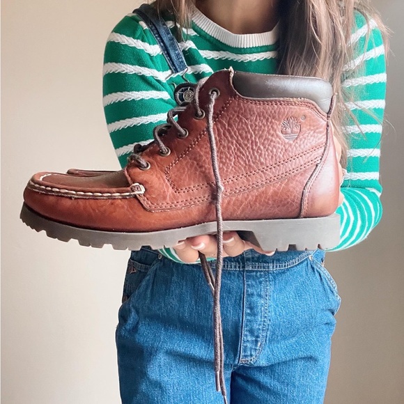 BROWN LEATHER TIMBERLANDS - Picture 3 of 3